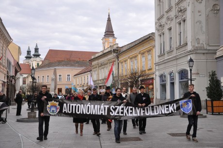 Tisztelgés a vértanúk előtt - Fehérváron is emlékeztek a Székely Szabadság Napjára